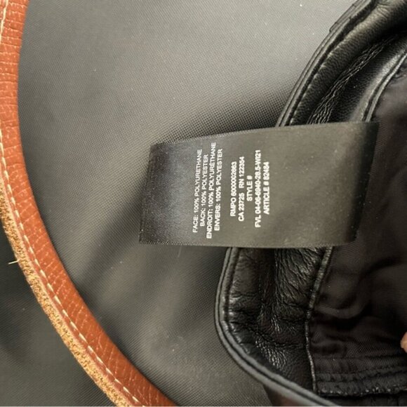 Aritzia Wilfred The Melina™ Pant High-waisted Vegan Leather pants Black Size 00 - Picture 8 of 9